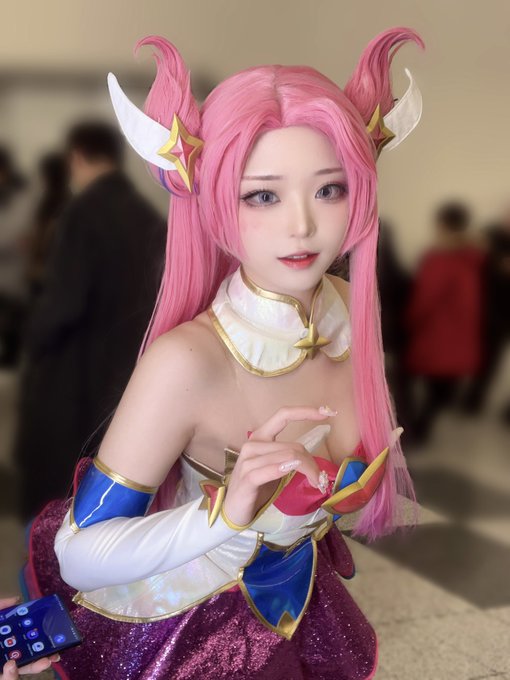 Twitterのコスプレ画像16