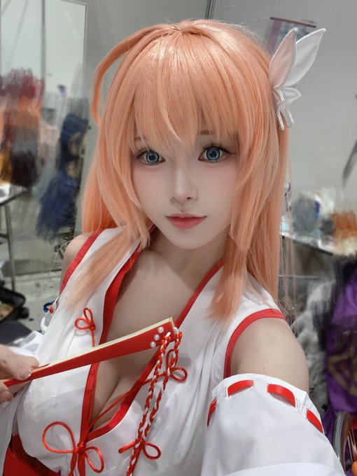 Twitterのコスプレ画像4