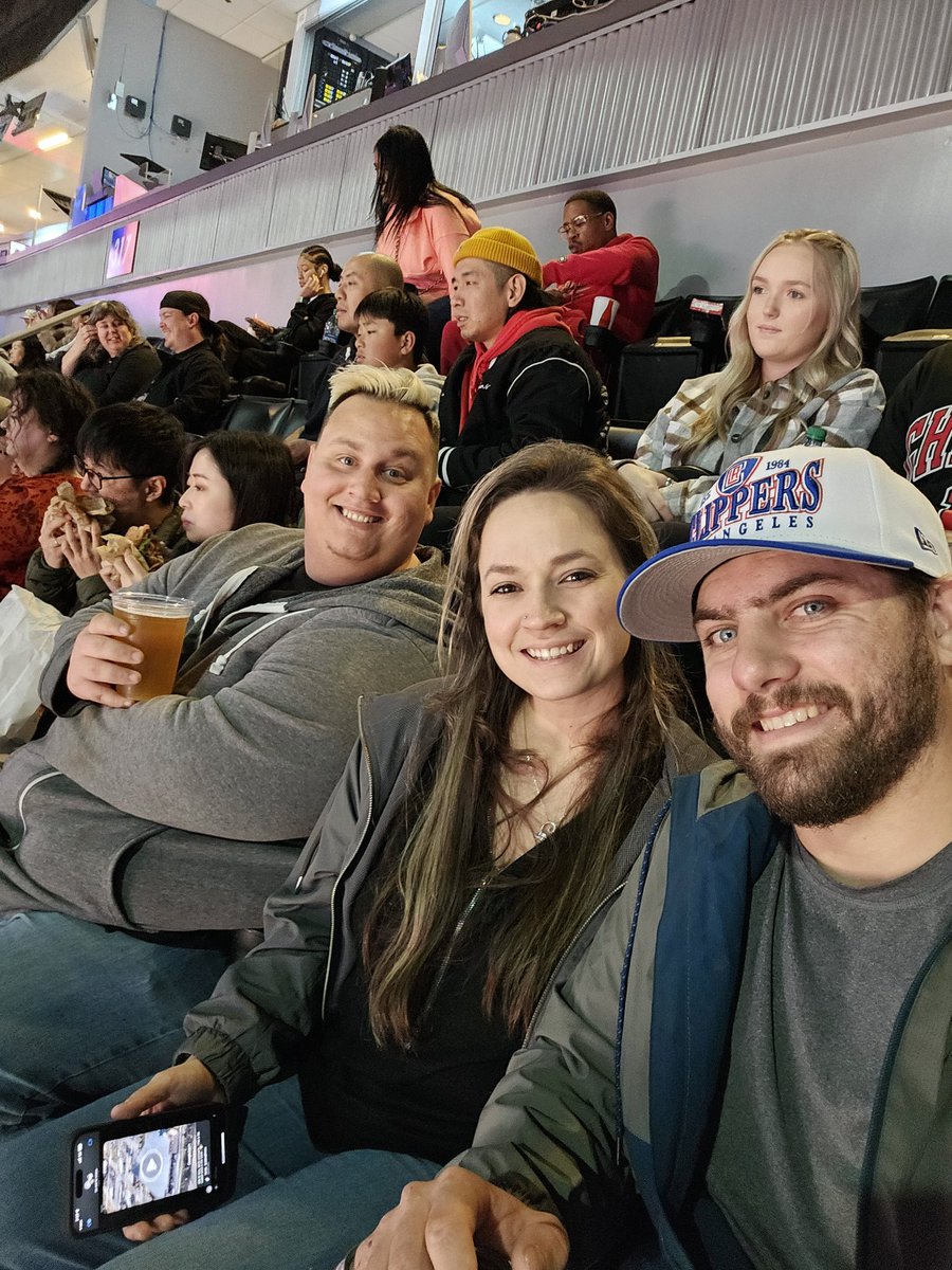 Prodxgyy's tweet image. Clippers game with @Mrs_Day3 &amp;amp; @BJCMS 
First ever NBA game for myself!