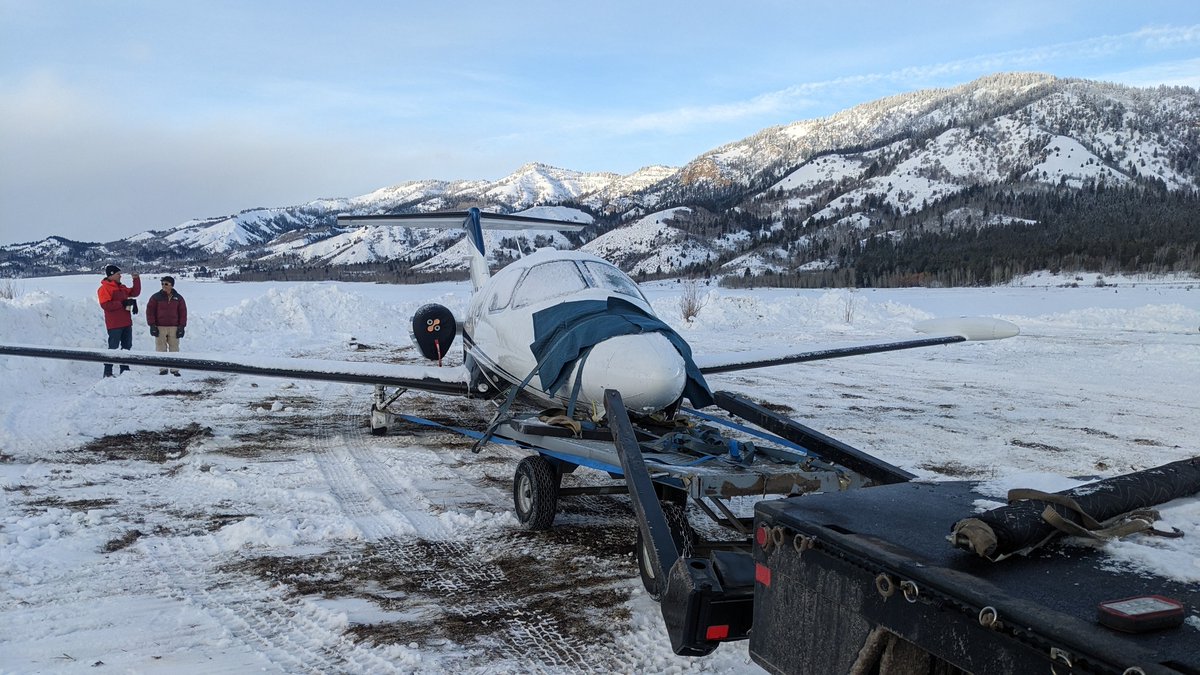 last year at this time, i was in wyoming, up near jackson hole, wreck hauling a private jet back to the owners hangar.  #bigboyshit #bigboipantson #aircraftrecovery
