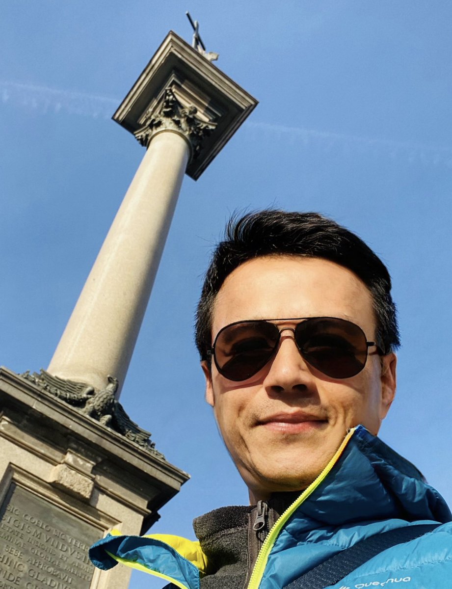 jasonhung929's tweet photo. The road to success 🛣️ and the road to failure 🚧 are almost exactly the same.

Both roads are traveled with hope 🌟 and effort 💪.

Success 🏆 and failure 🌩️ are neighbors on life's map 🗺️.

Each step, whether towards success or failure, teaches invaluable lessons 📚! https://t.co/7fcGJEHgGU