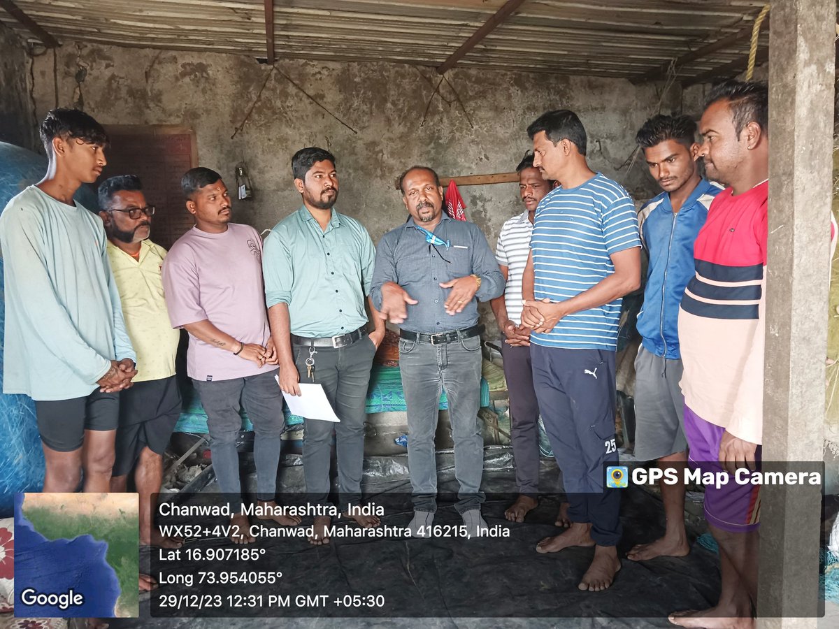 CifnetH's tweet photo. #Awarenesstalk on #KisanCreditCard by Sh.M N Girish(CIFNET)&Sh.Sudarsan Pawase(AFDO) at Kaneriwadi(GP),Karvir(Block)Kholapur(Dt),Maharashtra on 29/12/23.KCC(20Nos)initiated by Kalambadevi Fisheries Coop Society Ltd
#ViksitBharatSankapYatra @FisheriesGoI #HamaraSanalpViksitBharat https://t.co/7kWA5QgGhs