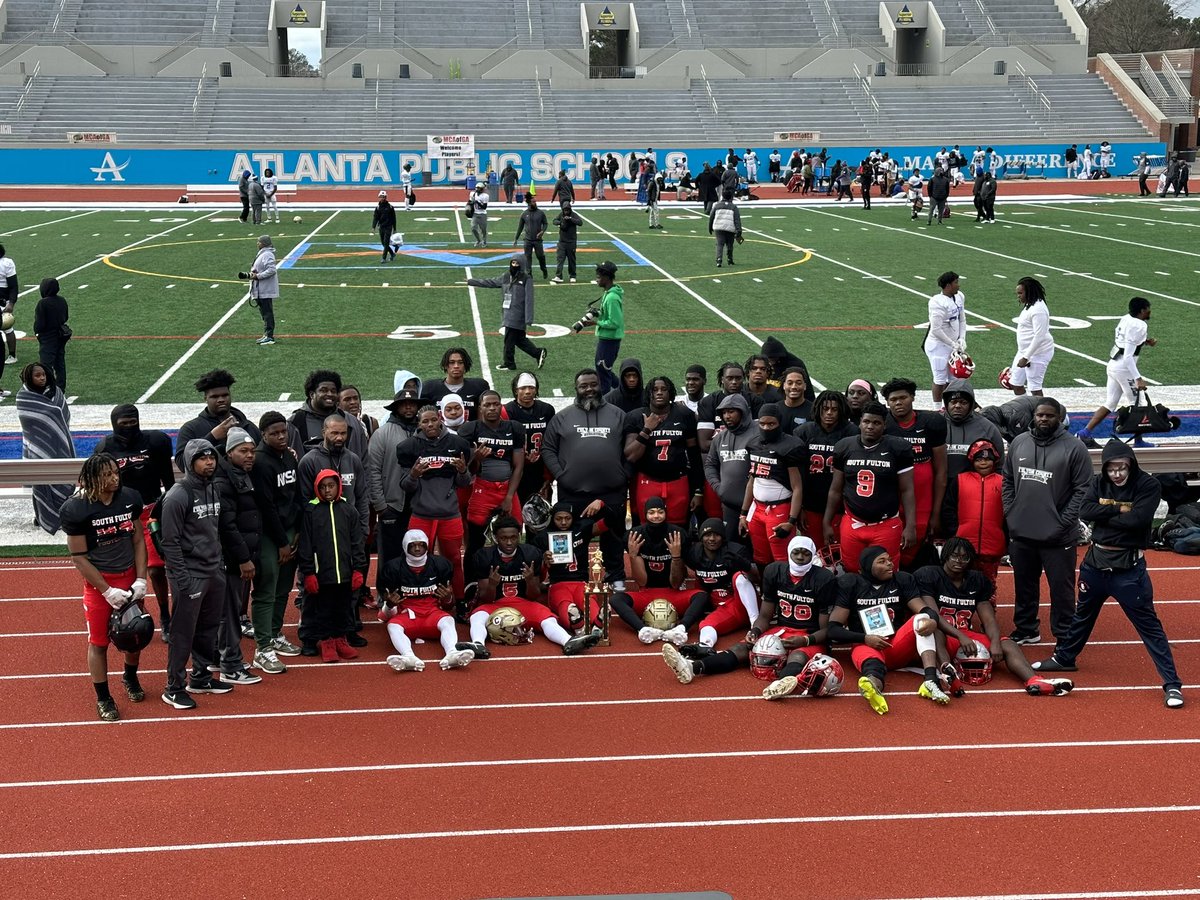 Sant400's tweet photo. Congrats South Fulton All Stars 35-6 over Clay Co All Starsโผ๏ธ S/O to @MCAOFGA for putting on another successful event! @Bannekerfball #Victorious #4YearsInARow https://t.co/AGGMPIdvGP