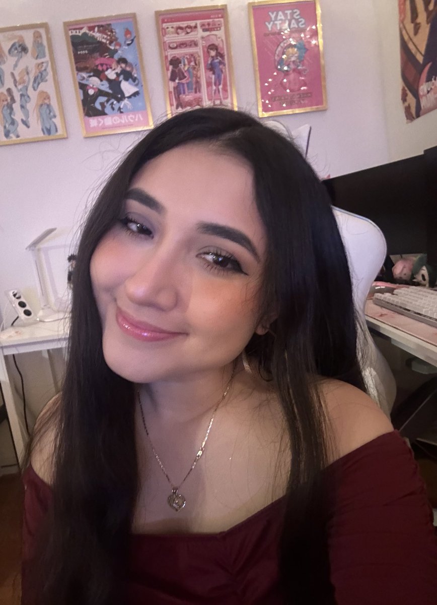 emma tweet media