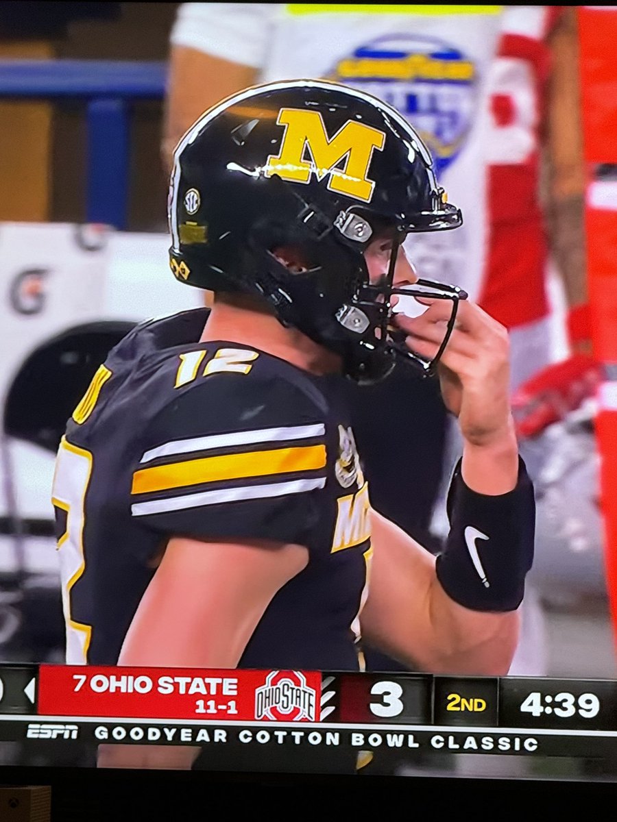 michaelschostak's tweet image. How triggered must the #Buckeyes be to have to play their bowl game against a team whose helmet is a large, yellow block M? #SweetIrony #GoMizzou #GoBlue