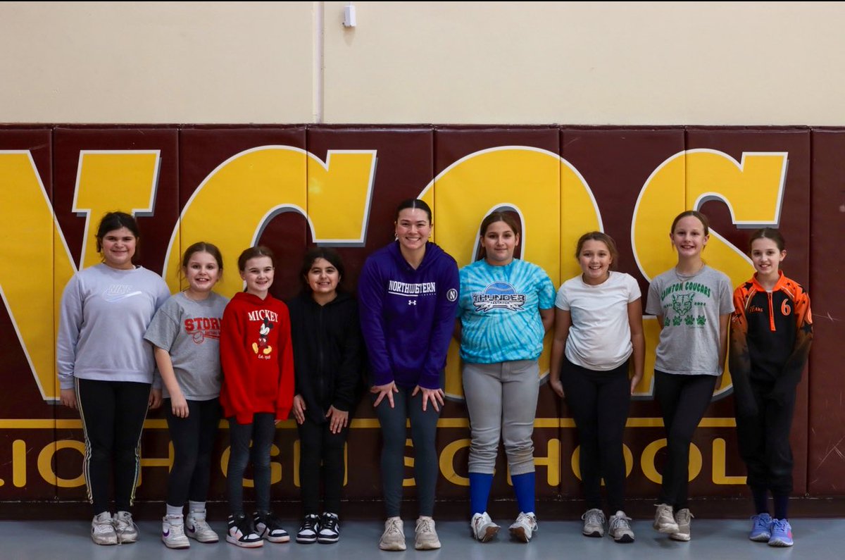 Montini Softball tweet media