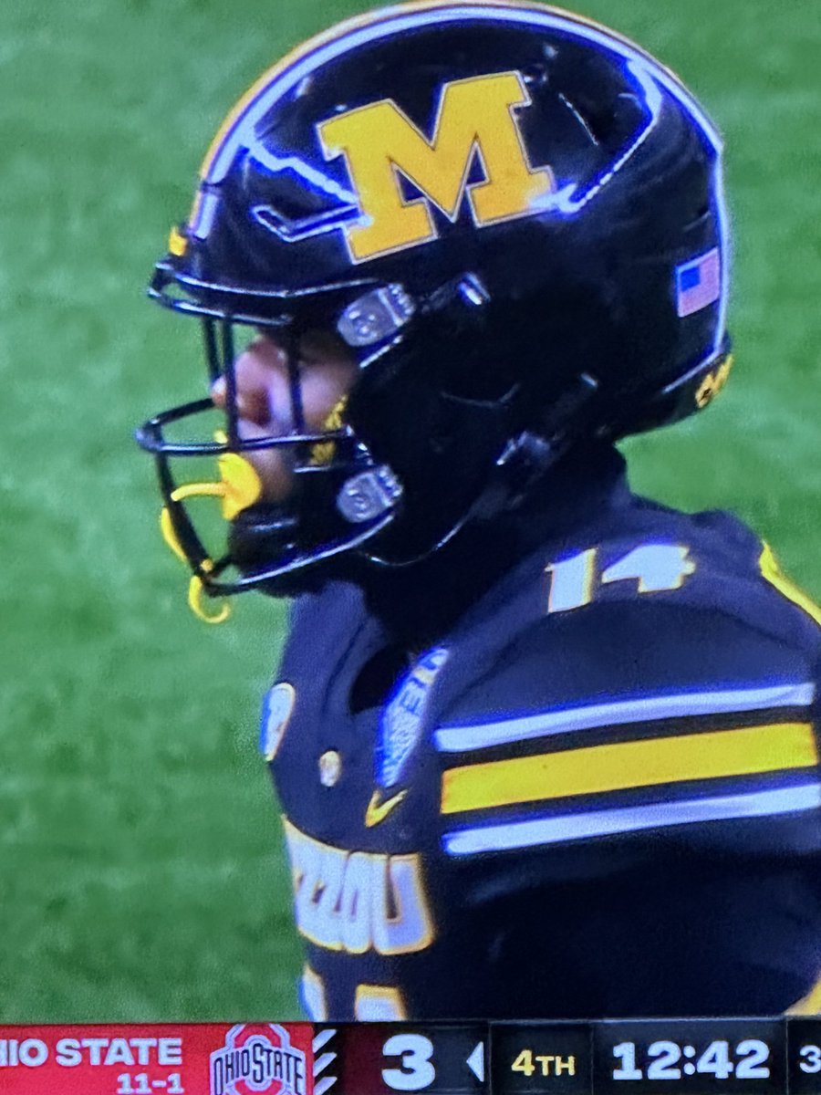 ⁦@CottonBowlGame⁩ Former NEMCC Tiger 🐯 and All American Linebacker ⁦⁦@Triston500⁩ is Absolutely BALLING OUT for ⁦@MizzouFootball⁩ ⁦@CedShell⁩ ⁦@ColeRotenberry⁩ ⁦@NEMCCTigers⁩