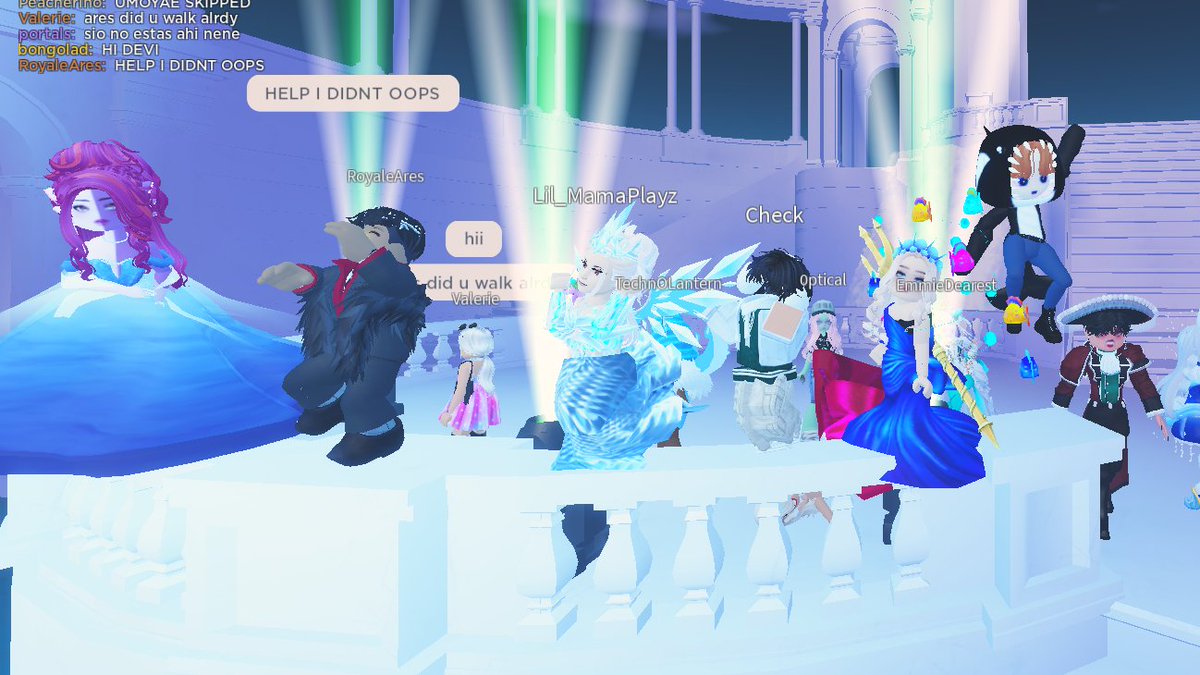 Alyssa_Plays04's tweet photo. More Pics from @MissValeriiee #MetVal 🫧✨ https://t.co/usUd5QyEUp