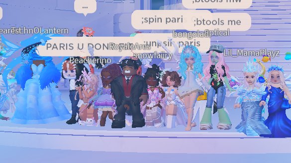 Alyssa_Plays04's tweet photo. More Pics from @MissValeriiee #MetVal 🫧✨ https://t.co/usUd5QyEUp