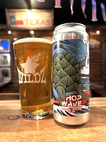 WildzOzaku's tweet photo. ブログアップ『West Coast Brewing Hop Wave 入荷』
https://t.co/AY68yMqCD2
#WestCoastBrewing
#ウエストコーストブリューイング
#ウエストコーストブルーイング
#HopWave
#IPA
#WestCoastDoubleIPA
#WCB
#静岡ビール
#用宗
#BeerBar
#BeerBarWILDZ
#WILDZ
#小作駅
#羽村市
#小作
#羽村
#CraftBeer https://t.co/ia5J4wufZI