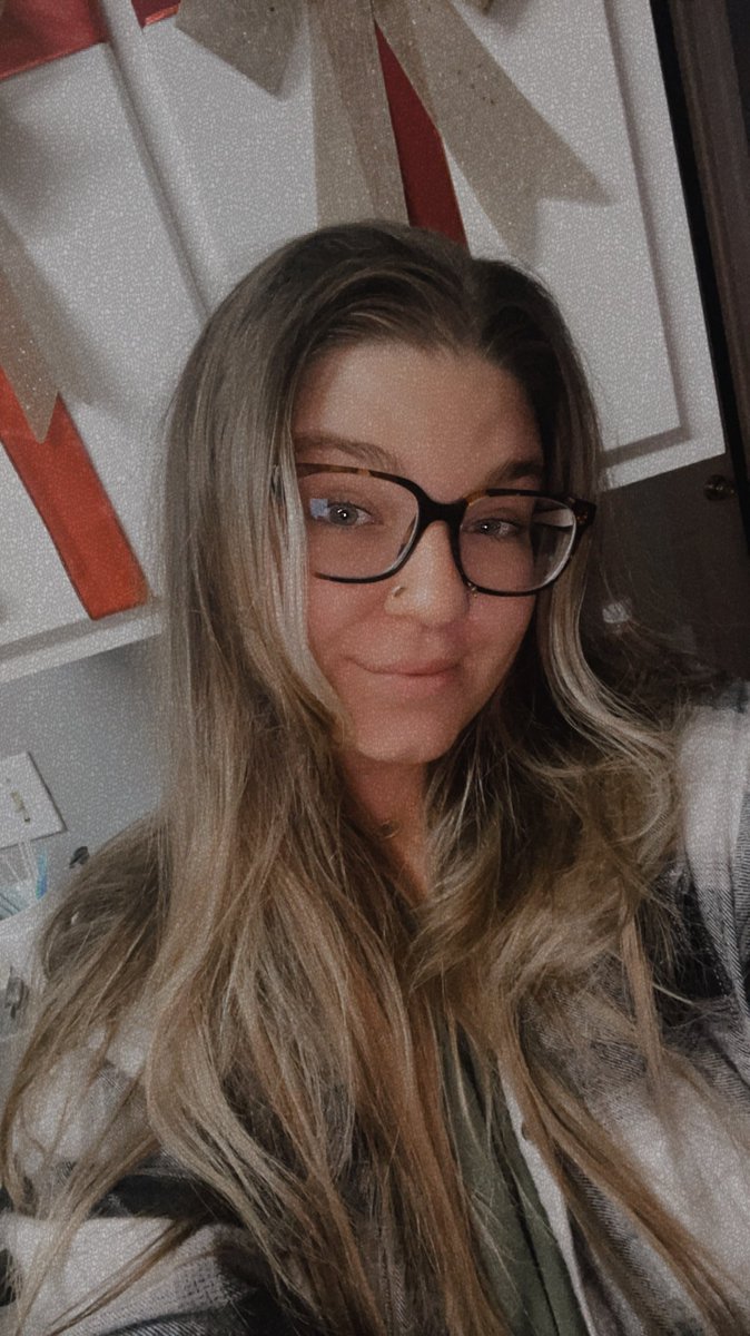 sydmgram's tweet photo. been that bitch, still that bitch https://t.co/h88fVdH30W