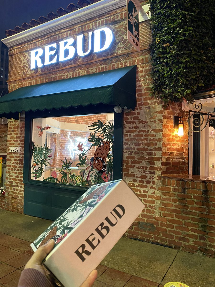 1in1000000eth's tweet photo. @Rebud_CEO @RebudNFT Rebud brings utility to Web3, like no other ๐ถโ๐ซ๏ธ๐ณ #RebudOG ๐ค https://t.co/vpOF0gtZ4t