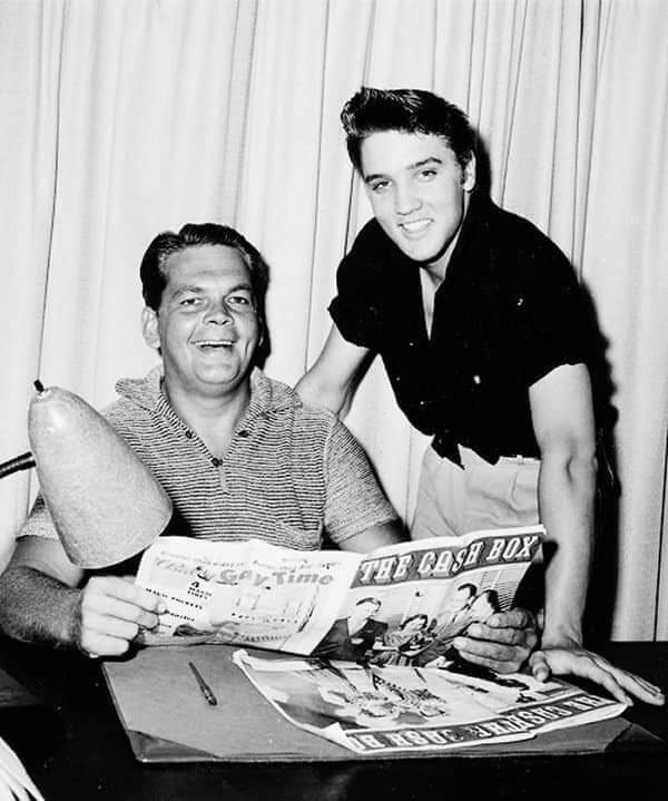 ElvisRadio24h's tweet photo. New Article: "Elvis, December 29, 1954" 👇
https://t.co/HkAJyNBcA0
Information provided by Elvis Shop Argentina
#elvis #elvisradio24h #elvis1954 #elvispresley #elvishistory #elvisfans #bobneal https://t.co/HRlVJ47kq1