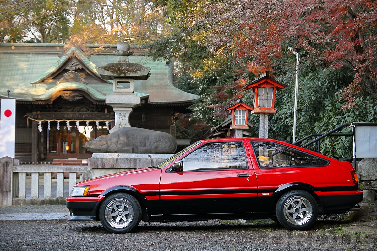 OBOD5's tweet photo. #谷保天満宮旧車祭 2023にて撮影📸絵になる素敵な光景✨ありがとうございました👏 https://t.co/uEQ0lo0atA