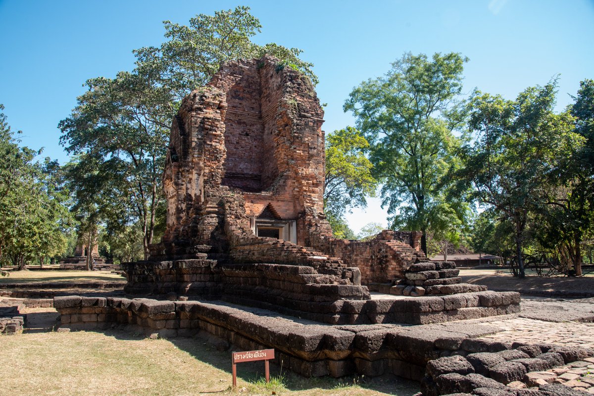McShane1064's tweet photo. The ancient Dvaravati city of #SiThep in #Phetchabun may be worth a visit. It is #Thailand's latest UNESCO World Heritage Site, registered in September 2023. It's estimated to be 1700 years making it Thailand's oldest ancient city, predating Sukhothai and Ayutthaya. https://t.co/LtMN3c6JeE