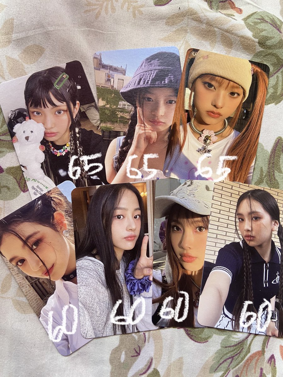 furwonie's tweet photo. decluttering sale ! #ksellz

— newjeans weverse pcs ( prices in pic )

; ₱ 400 for set
; payo / 1 week wt dp
; sco / jnt

# wts lfb ph newjeans weverse version  hanni bucket hat hyein teddy haerin pigtails minji scrunchie danielle choker pcs photocards https://t.co/OZXJ4o83Wi