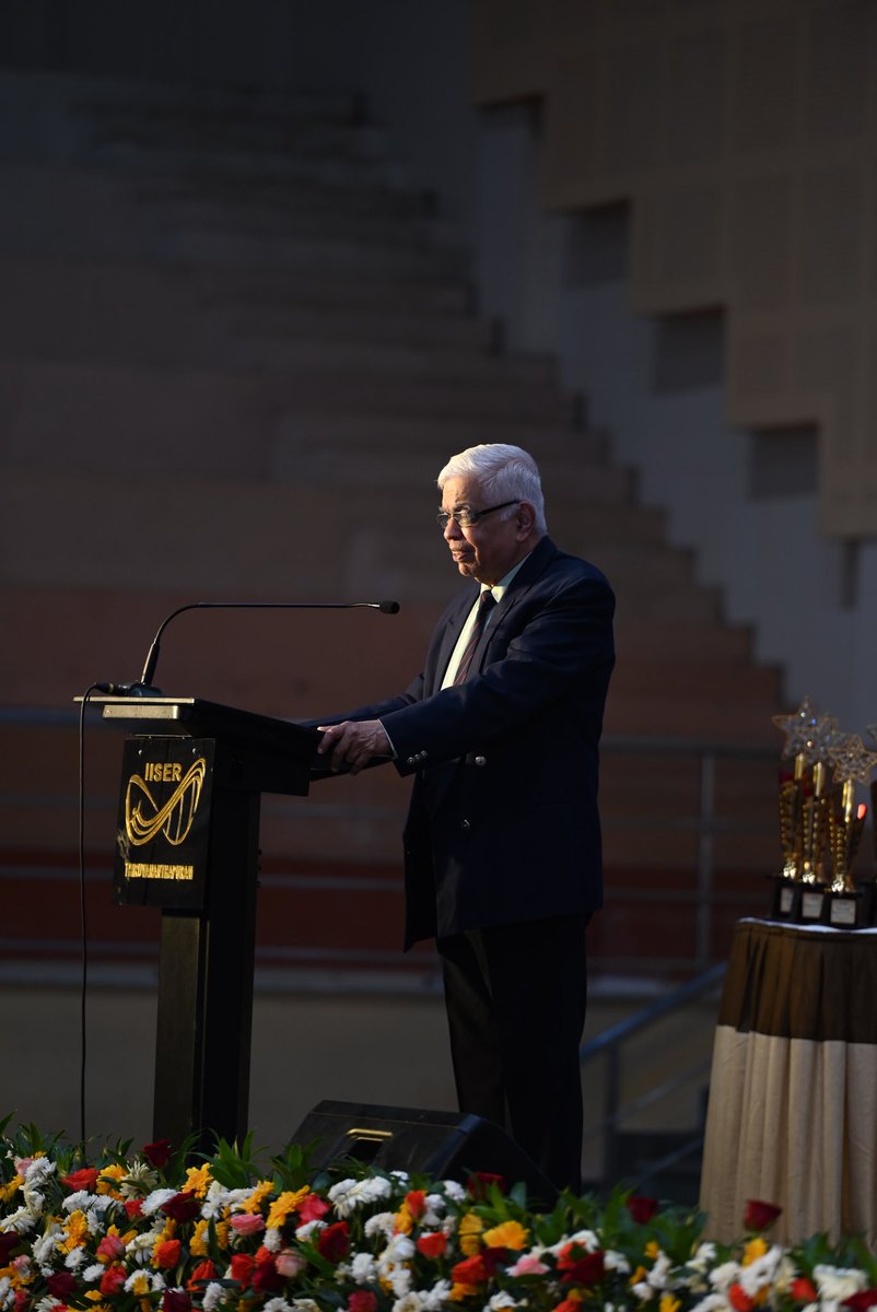 tvmiiser's tweet photo. Photos from the Closing Ceremony of IISM 2023 hosted by IISERTVM, part 1.
@Iisertvm_sports
#IISM2023 #lISc, #lISER, #isertvm, #Niser, #CEBS https://t.co/iQlJ58cu4F