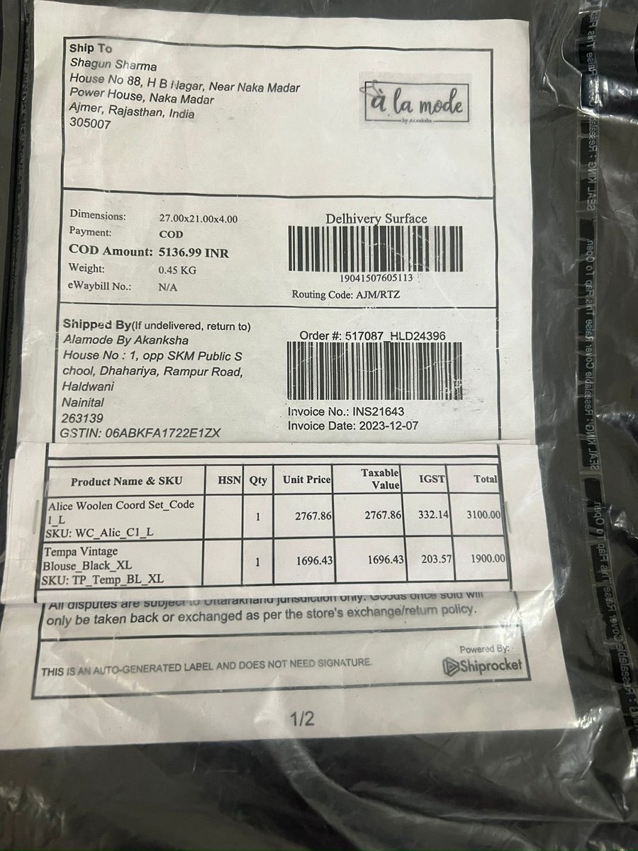 gorgs1976's tweet photo. #alamodebyakansha My wife recently made her first purchase from this company and we were appalled by the level of customer service or should I say no service that they have. Never buy from them, they will send you inferior quality products without a tag &amp; with no return possible. https://t.co/Q5PLPjhXLS