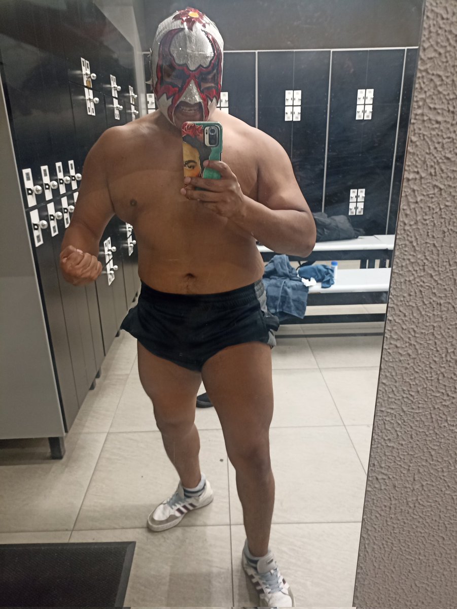 Elmachotemacho's tweet photo. "Ser independiente es cosa de una pequeña minoría, es el privilegio de los fuertes"
Nietzsche
#machos #elmachote #cdmx #morenodefuego #prowrestling #luchalibre #elverdaderoaventurero https://t.co/oWLYZ6qtYJ
