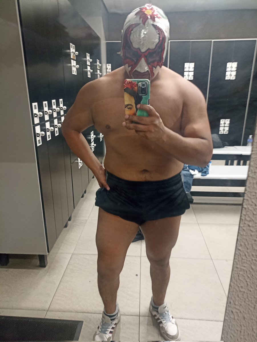 Elmachotemacho's tweet photo. "Ser independiente es cosa de una pequeña minoría, es el privilegio de los fuertes"
Nietzsche
#machos #elmachote #cdmx #morenodefuego #prowrestling #luchalibre #elverdaderoaventurero https://t.co/oWLYZ6qtYJ