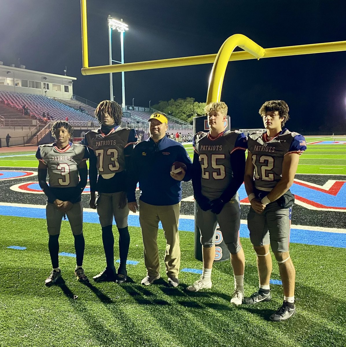 Honored to be chosen to play in the Redstick Bowl! Happy to do it with these guys!! #family <a href="/jamari_evans3/">Jamari Evans</a> <a href="/KentrellScott6/">Kentrell ‘K5’ Scott</a> #walker #brothers