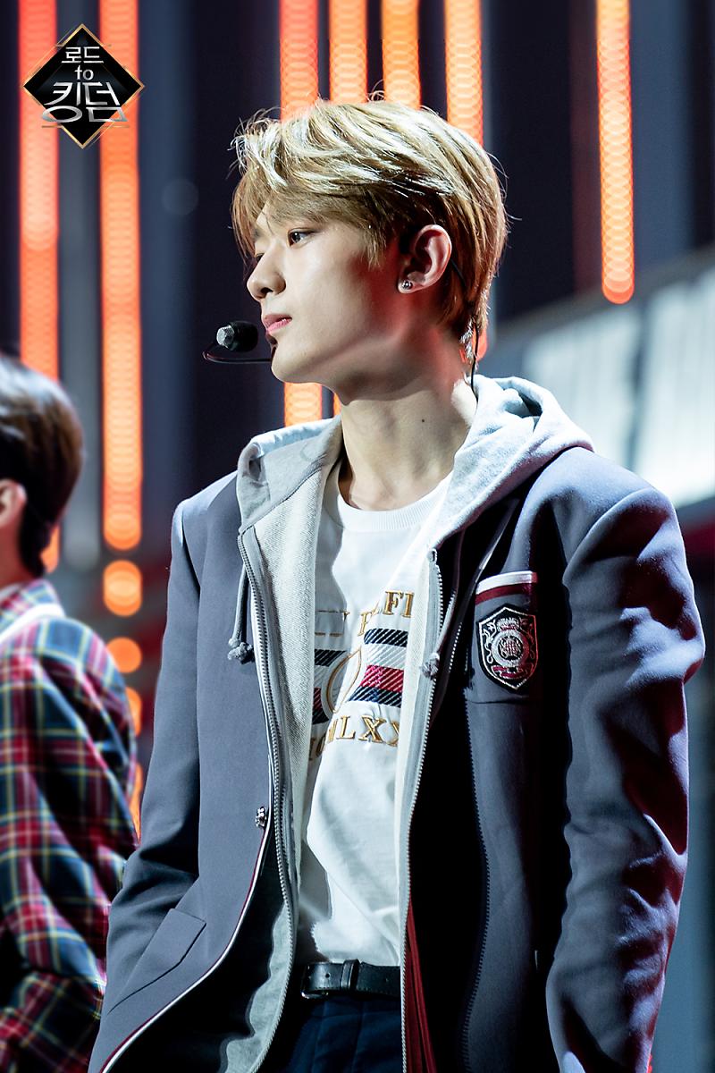 { #YONGSEUNG #용승 #베리베리 #VRVR <a href="/the_verivery/">VERIVERY_OFFICIAL</a> <a href="/by_verivery/">VERIVERY</a> }