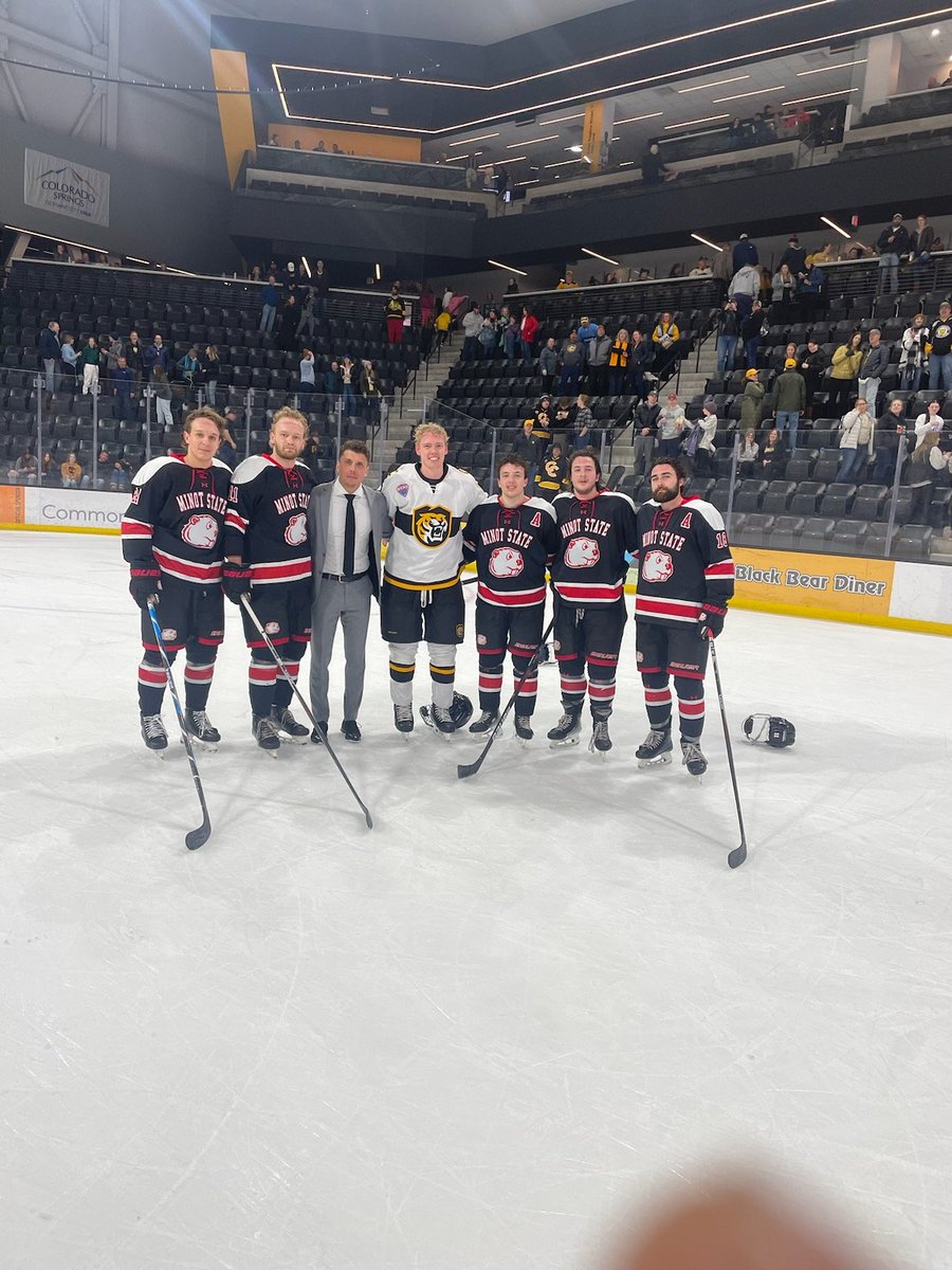 Tauro alum meet up after the <a href="/MSUBeaversMHKY/">Minot State Men's Hockey</a> at Colorado College exhibition game tonight! Nikolai Charchenko had an assist for the Tigers. #ChargeAhead