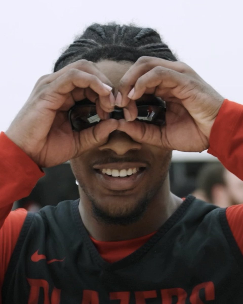 BLAZERS WIN!! 
BLAZERS WIN!!