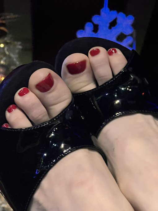 Thanks for footing the bill, Brendan ❤️ https://t.co/1lfDobgJHE<a href="/tag/booseattle"class="tags"><span>#booseattle</span></a>