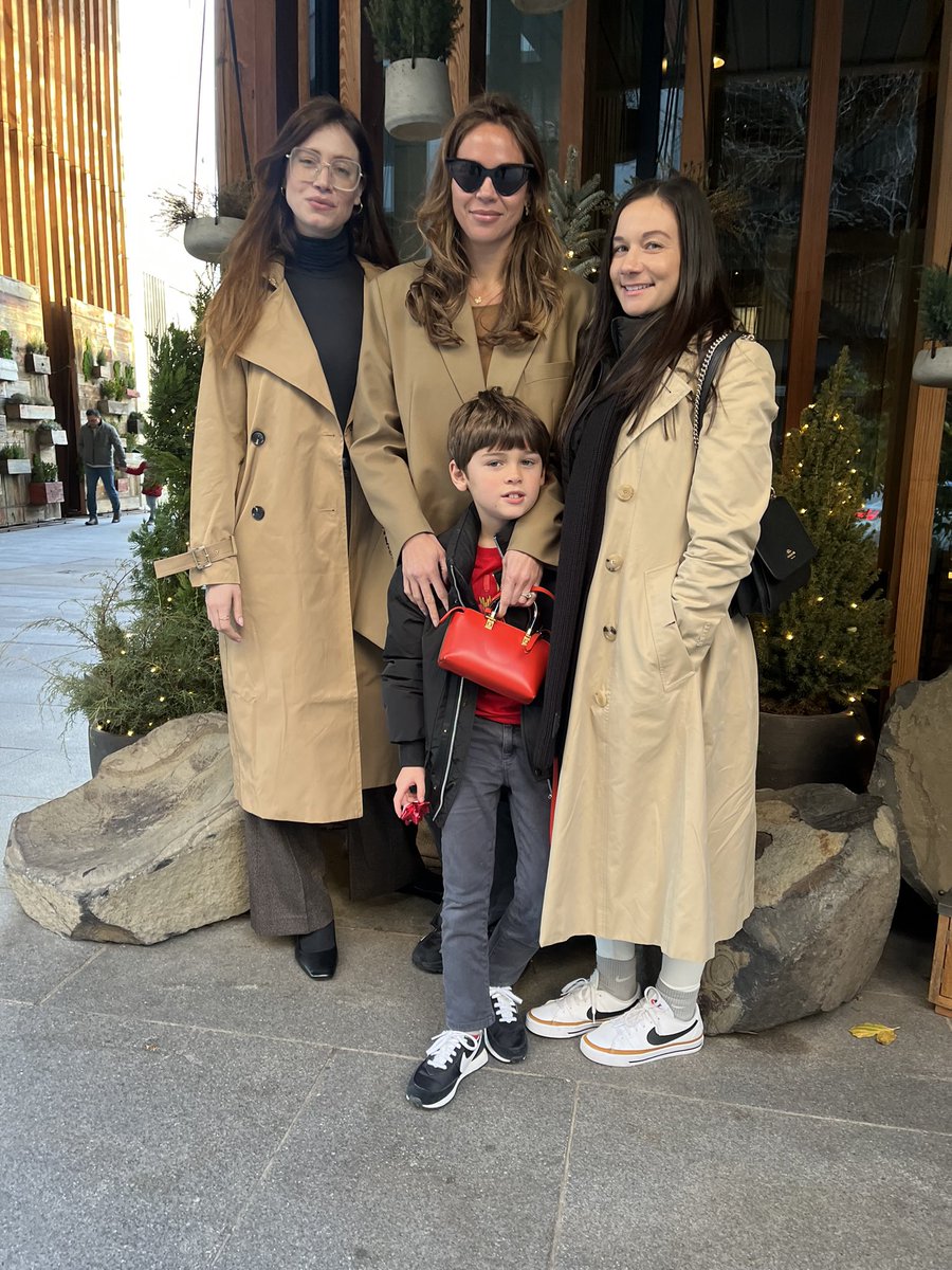 TheLadyMuse's tweet image. Tan trench coat mafia