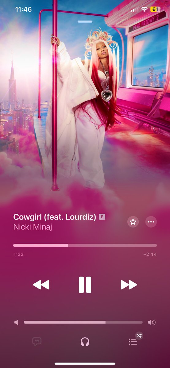 Jmunchiie's tweet photo. And how TF does she switch her WHOLE PERSONA on #cowgirl #PinkFriday2 #PinkFriday2Tour 🩷🩷🩷🩷🩷 https://t.co/tMeiKH0Zs7