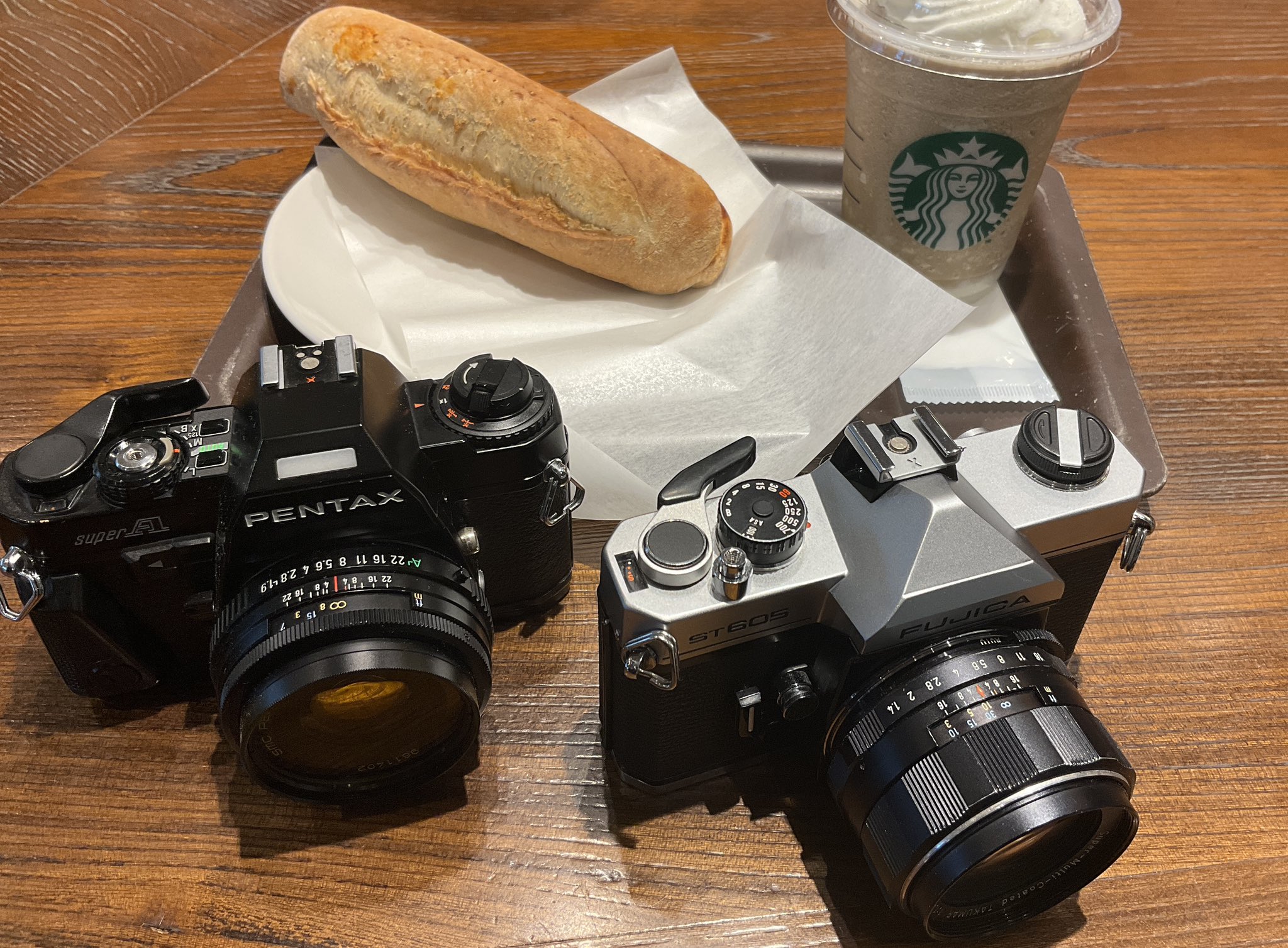 フィルムカメラ PENTAX ME  FUJICA ST605 Fujica ST605 - Camera – Kamerastore