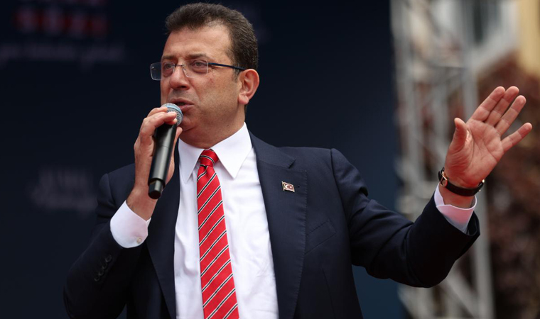 Ekrem İmamoğlu saat verdi, çağrı yaptı:

"İstanbulluları, bugün saat 15.00'te Türk Bayrakları, Atatürk resimleri ve spor kulüplerimizin bayraklarıyla Beşiktaş Barbaros Meydanı'na davet ediyorum."
cumhuriyet.com.tr/turkiye/suudi-…