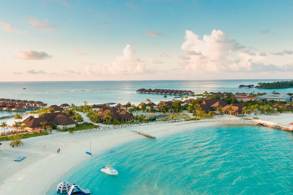 Maafushi Magic! Unwrap the beauty of the Maldives with our exclusive Maafushi Island package! #Wanderlust #TravelInspiration #MaldivesAdventure #MaldivesTravel #TropicalVibes #SandyBeaches #LakshadweepEscape #LakshadweepDiaries #LakshadweepDiving #LakshadweepParadise