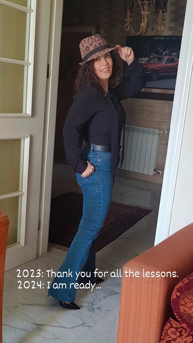 شكرا لكل الدروس 
رح كون جاهزة لأي تحدي 😁❤️
2023 🥂 2024