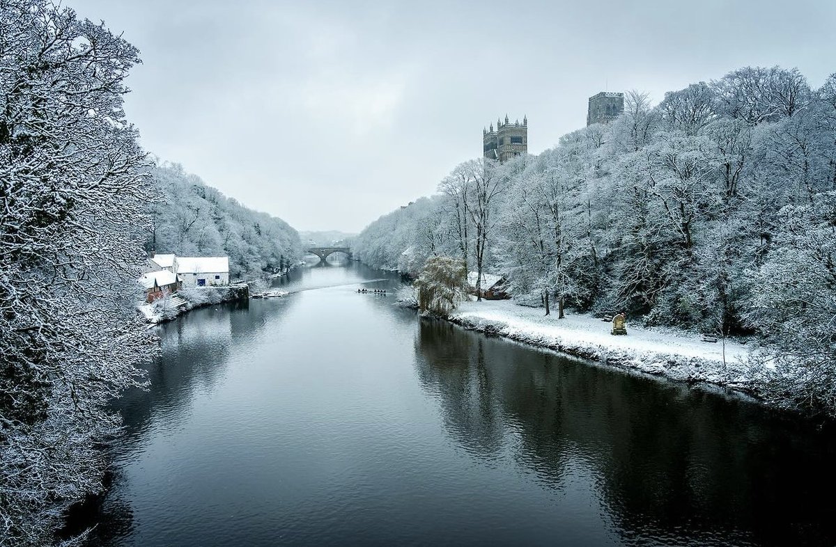 Winter views ❄️ Throwback to snowy scenes earlier this month Thank you to t_piper_photo on Instagram for this photo 📷