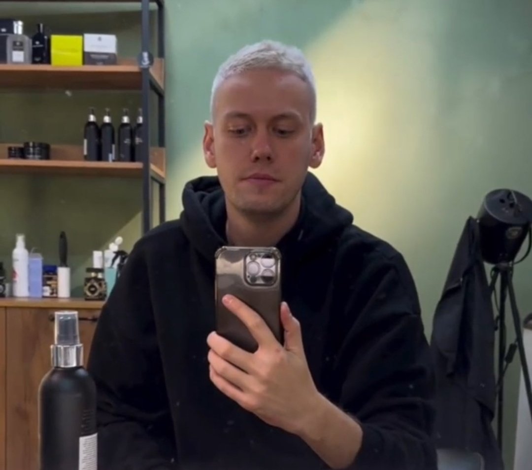 какой охуенный🔥