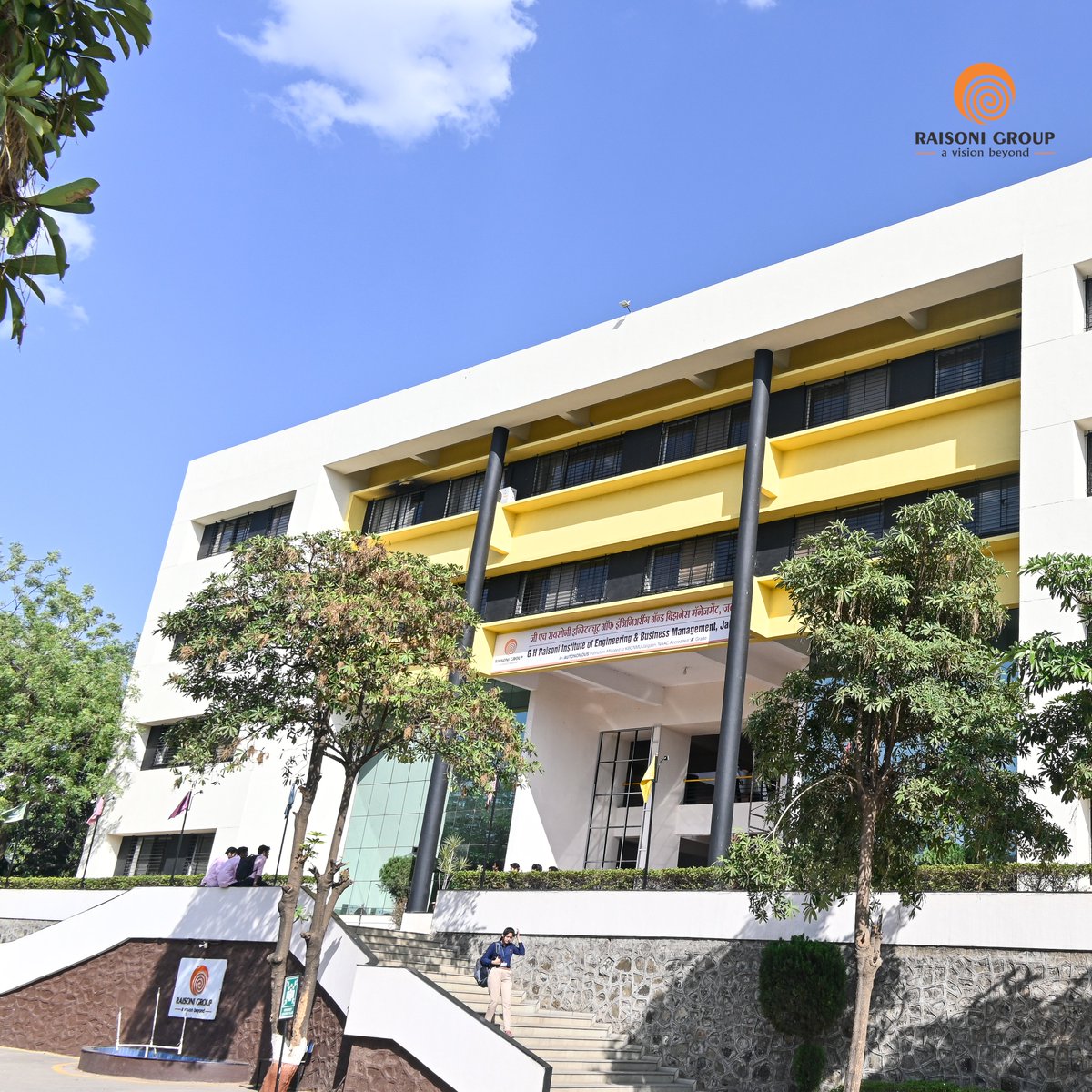 Where knowledge meets architectural elegance. 🏫

#Raisoni #RGI #AVisionBeyond #GHRIEBM #Jalgaon #collegelife #collegepremises #raisonicollegejalgaon #collegecampus #GHRIEBMJalgaon