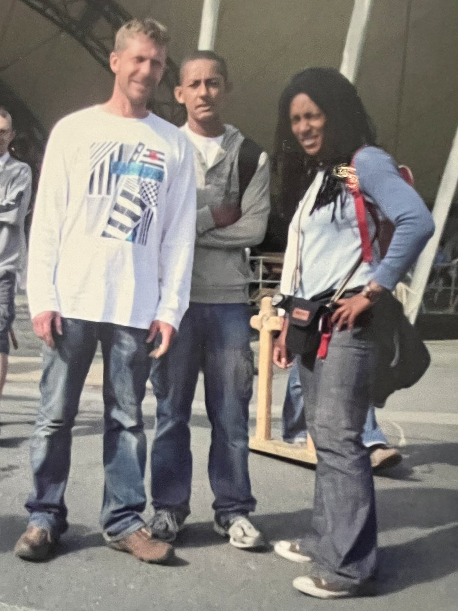 bigfraggl3's tweet photo. Thinking of you on your birthday, beautiful boy!
RIP @JakeSamuelAndrews #Forever20
20/29 Always loving, always loved. https://t.co/dZjUorB17S