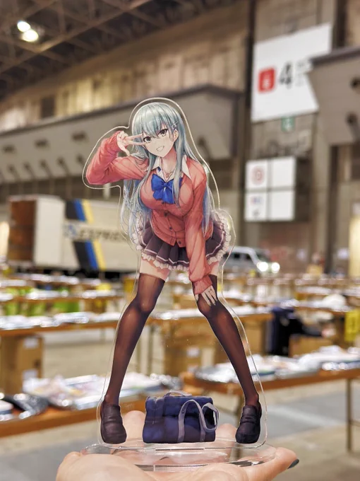 前日搬入してきましたー! グッズも良い感じでした! 明日はよろしくお願いいたしますー!