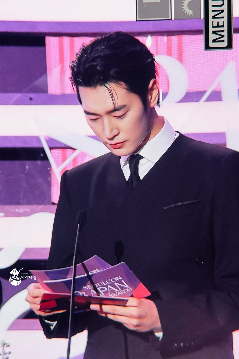 231230 APAN STAR AWARDS preview

진지한 시상자님

#박서함 #서함 #ParkSeoHam