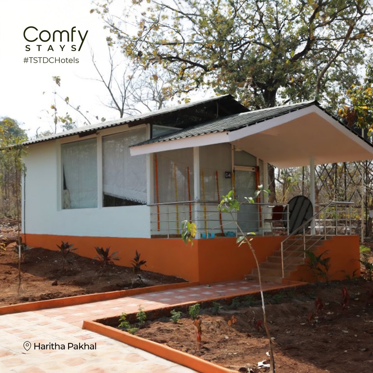 Escape to the enchanting Haritha Resort at Pakhal, where comfort meets nature in our Glass Cottages and Tented Cottages. Immerse yourself in the rejuvenating surroundings for a truly unforgettable experience. 🌿✨ . bit.ly/3WfvhiF| 1800-425-46464 #ComfyStays #Pakhal
