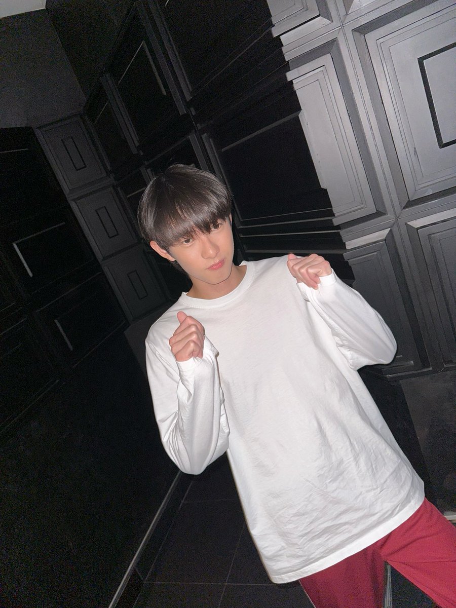ppoohkt's tweet photo. เด็กชายชาลี รายงานตัวคั้บ ตะเบ๊ะ🫡👦🏻
#ppoohkt #PooHHooPers https://t.co/tzyxODpJ5E