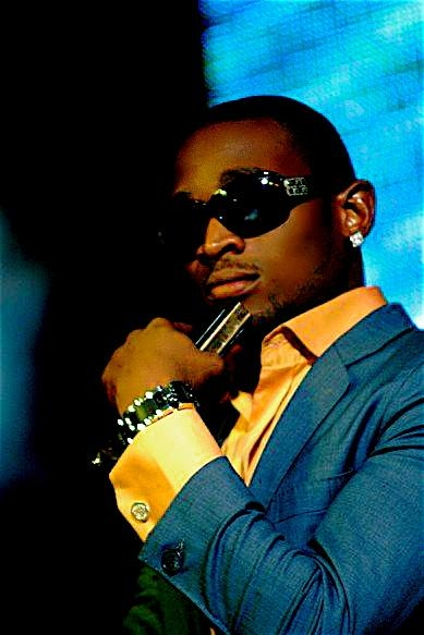 r21071lagos's tweet photo. #ReminisceWithRemix Recap (2004 - 2012) on the #Royakbreakfastshow with @remix_oyenuga on @r21071lagos
π§ Tongolo by @iamdbanj
#Funweekend #Royalweekend https://t.co/DAjNphrPHS