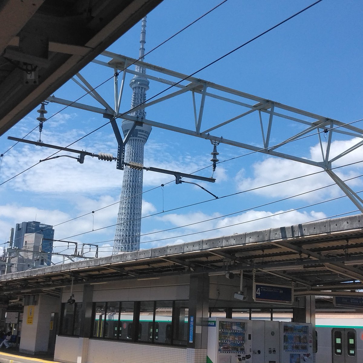 cpu293_sou's tweet photo. #見た人も何か無言で東京をあげる https://t.co/ggaHZWoly9