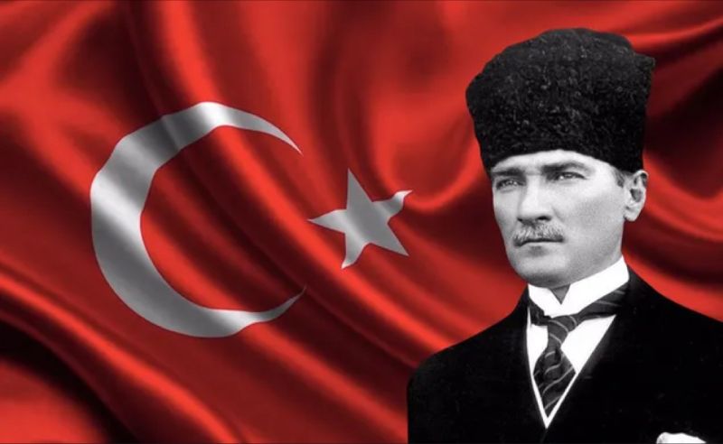 adilburaksadic's tweet photo. Ne mutlu bize ki tüm zorlukların üstesinden gelmeyi bilen ve yedi düvele meydan okuyup hepsini alt eden bir Ata'nın çocuklarıyız.

"Bir ulus; sımsıkı birbirine bağlı olmayı bildikçe, yeryüzünde onu dağıtabilecek bir güç düşünülemez."

🇹🇷 Çok Yaşa Mustafa Kemal ATATÜRK 🇹🇷 https://t.co/42GTMv8DWt