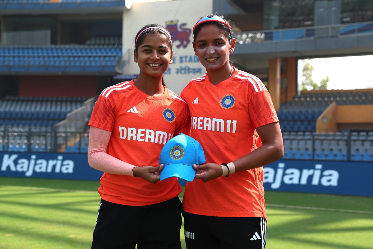 ICC's tweet photo. Congratulations to Shreyanka Patil, who is making her ODI debut for India 🧢 👏

#INDvAUS https://t.co/veovyAeIva