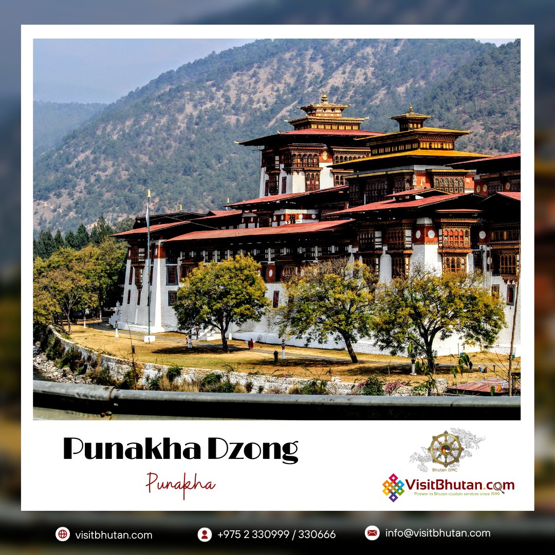 Unveiling the timeless grandeur of #Punakha #Dzong in #Bhutan, where history whispers through every stone. 🏰✨ Explore the heart of Bhutan's #cultural #heritage with VisitBhutan.com - your key to unlocking the beauty of the Land of the Thunder Dragon. 🇧🇹🏞️