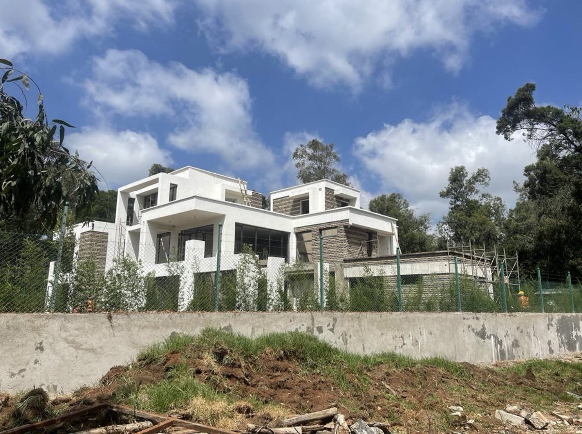 kk_thearchitect's tweet image. Ending the year on a high! 

Project : 7 bdrm mansion
Location : Karen  
Status : Finishes 

#BuildingBrilliance