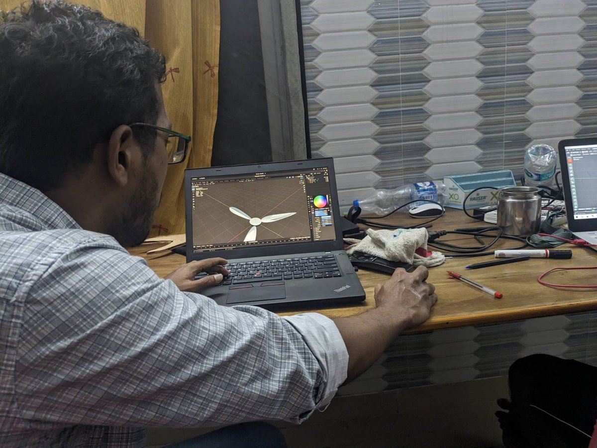 fshmpy's tweet image. Blender basics - 3D modeling and animation
- We created a simple 2secs video of balls sliding on a box by implementing physics and materials.
- Then we tried creating a hand kite.

#FSHM #FSHMPY #FSHMPuducherry #Puducherry #Pondicherry #Blender #FOSS